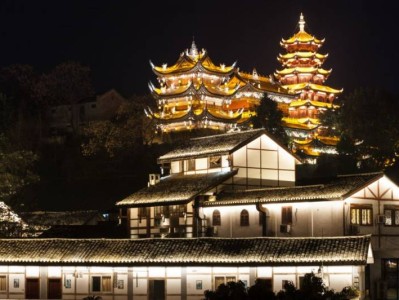 重庆磁器口古镇几点关门?