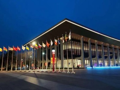 2025年五一假期青岛有灯光秀吗?有几场?