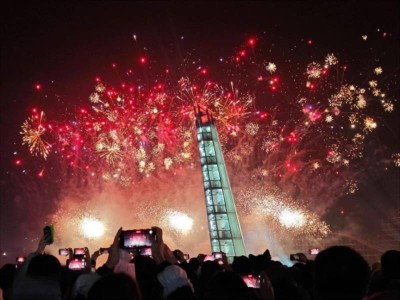 2025上海欢乐谷春节烟花秀攻略(时间+门票+详情)
