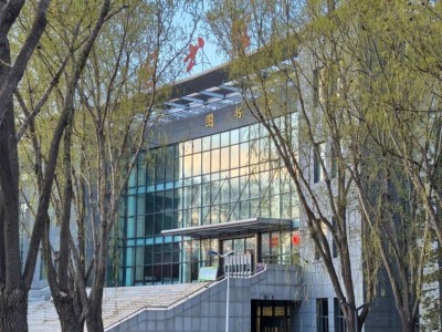 2025年银川师范大学计划招多少人？